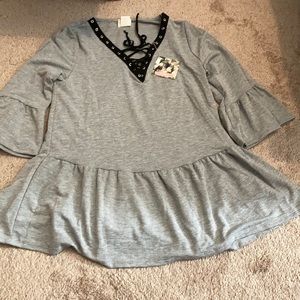 Lovely melody Heather Gray & Black Color shirt
